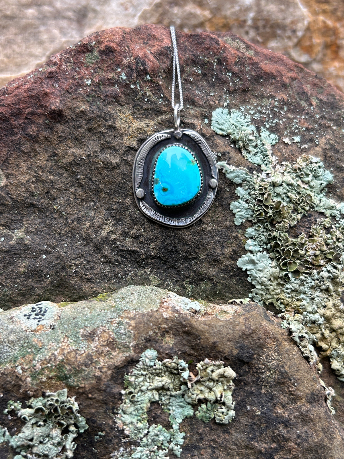 Sierra Bella Shadowbox Pendant