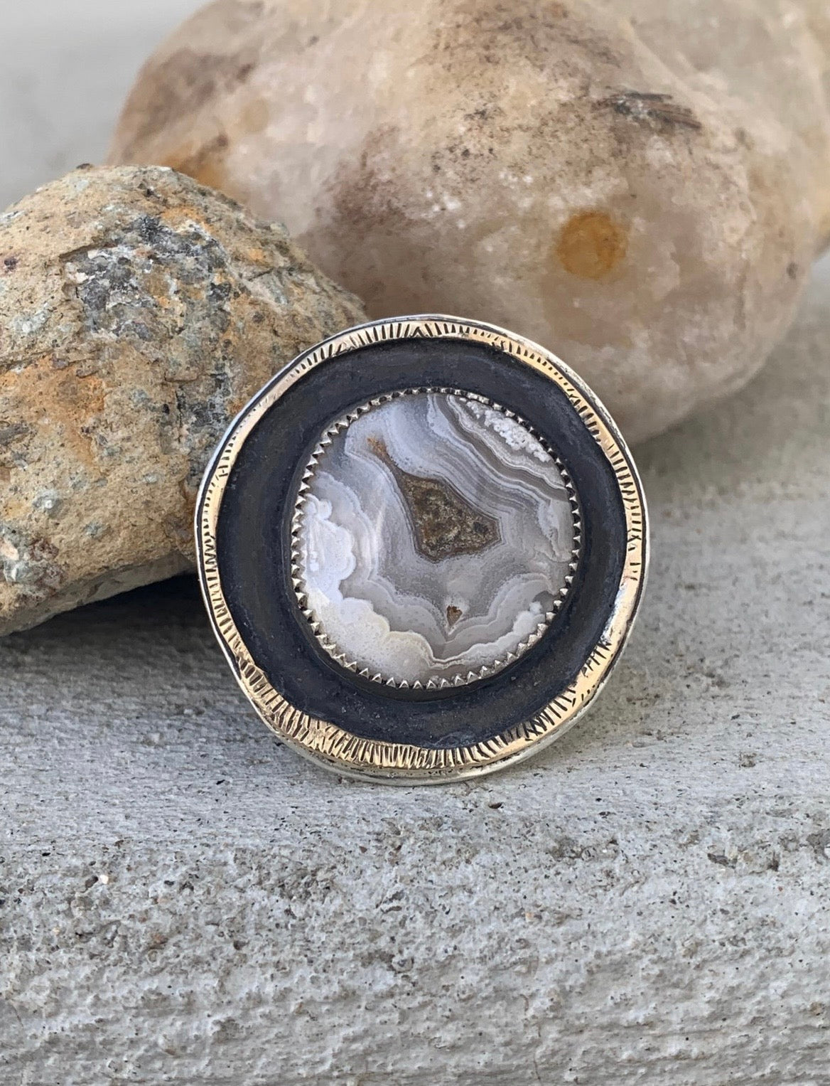 Brass Trim Round Shadowbox Ring