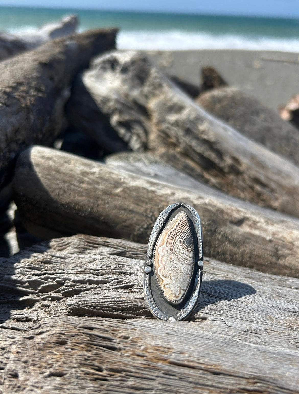 Mexican Crazy Lace Agate Shadowbox Ring