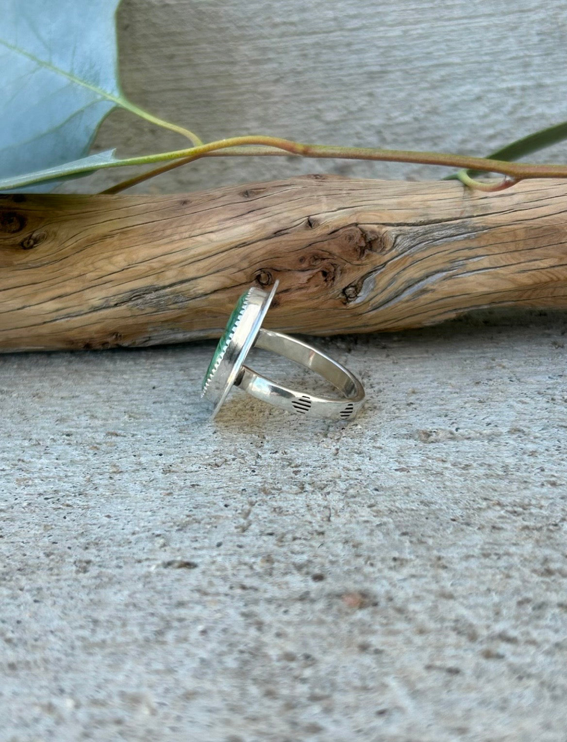 Vintage Green Round Ring