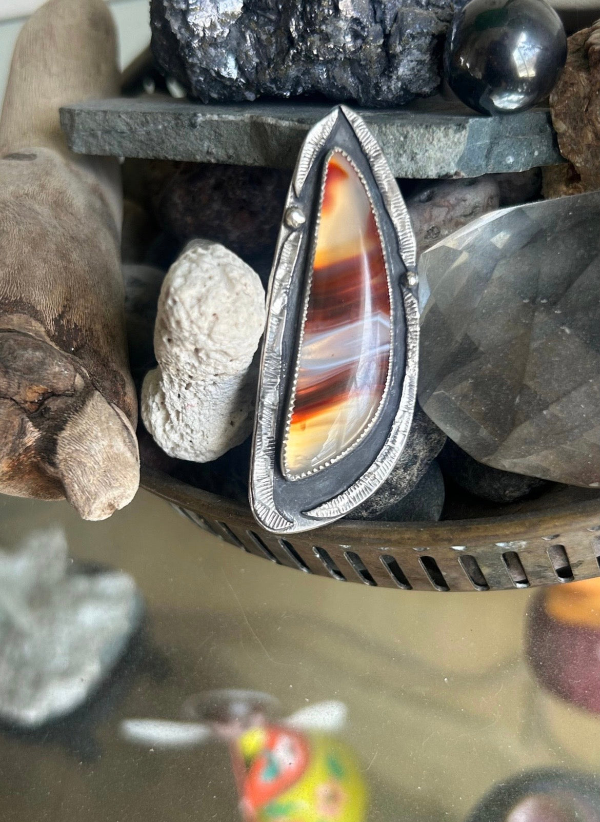 Cóndor Agate Shadowbox Ring