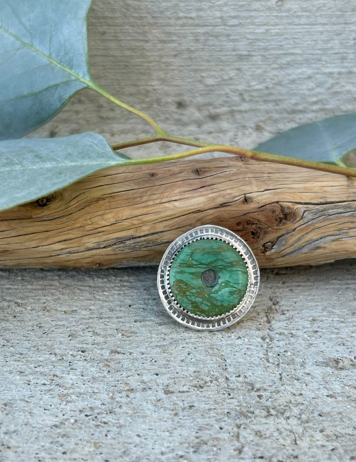 Vintage Green Round Ring