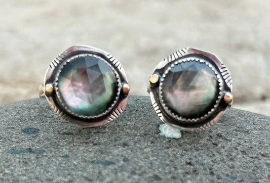 Tahitian Mother of Pearl Ring.