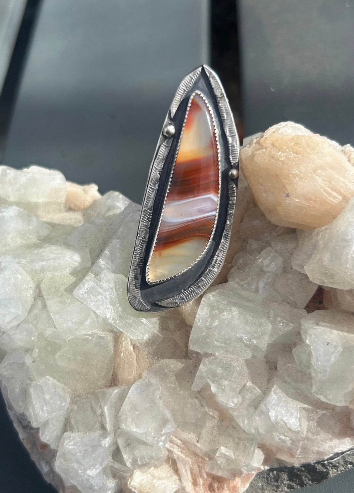 Cóndor Agate Shadowbox Ring